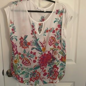 7Th Ave NY&Co. White blouse with keyhole on neckline. Floral print. XL